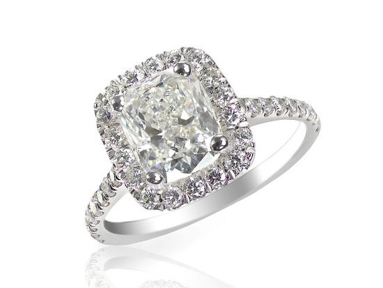 Cushion shape diamond engagement ring