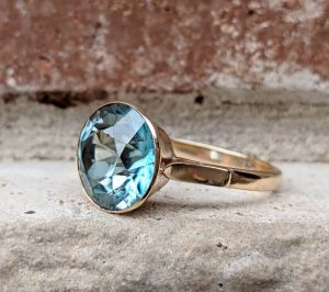 Blue bezel set 1960s ring