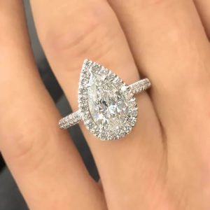 Pear cut moissanite engagement ring
