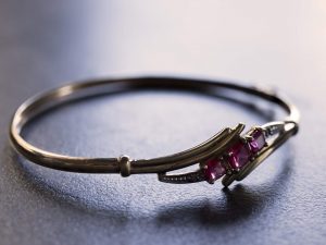 Pink tourmaline gemstone ring
