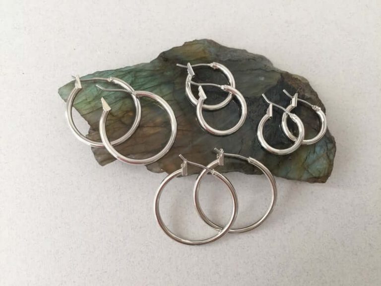 Hypoallergenic Jewelry A Comprehensive Buying Guide