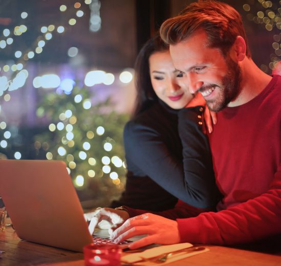 digital wedding invitations pros and cons