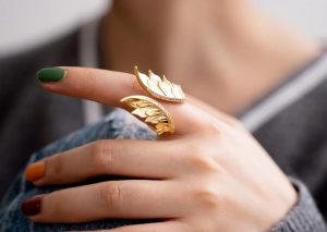 stylish angel ring