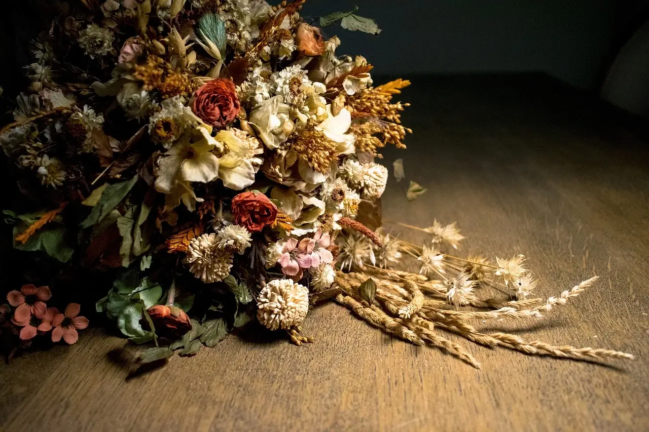 Best Online Shops to Buy Dried Flowers